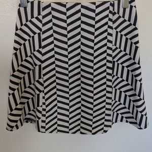 Chevron Black-and-white Skirt